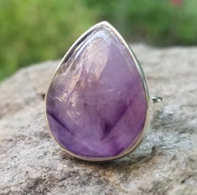 Load image into Gallery viewer, Amethyst ring (size 8.5)