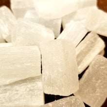 Load image into Gallery viewer, Selenite (unpolished)