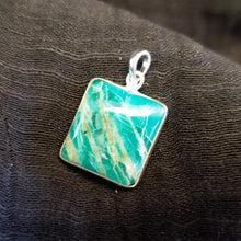 Load image into Gallery viewer, Amazonite pendant