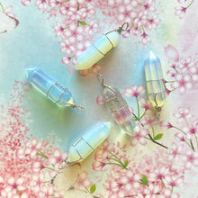 Load image into Gallery viewer, Small crystal pendants