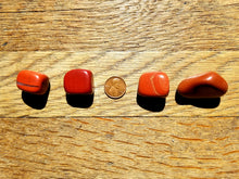Load image into Gallery viewer, Red jasper (tumbled)