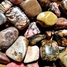 Load image into Gallery viewer, Rhodonite (tumbled)