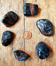 Load image into Gallery viewer, Black tourmaline (tumbled)
