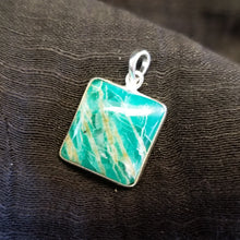 Load image into Gallery viewer, Amazonite pendant
