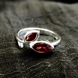 Garnet ring (size 7.5)