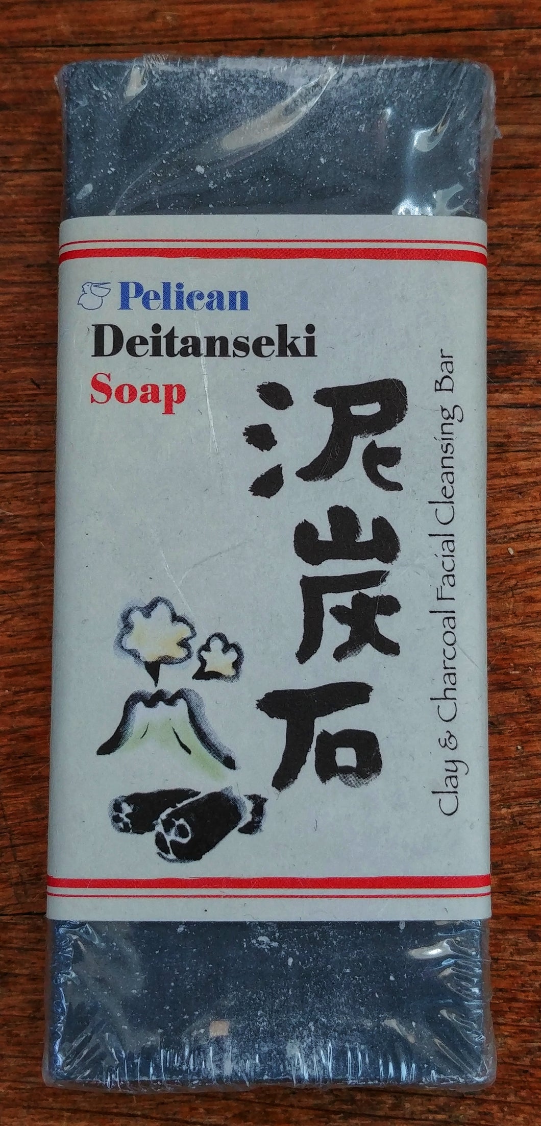 Pelican Deitanseki clay & charcoal cleansing soap