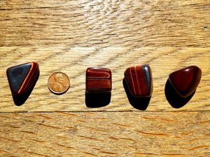 Red tiger's eye (tumbled)