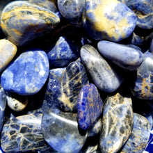 Load image into Gallery viewer, Sodalite (tumbled)
